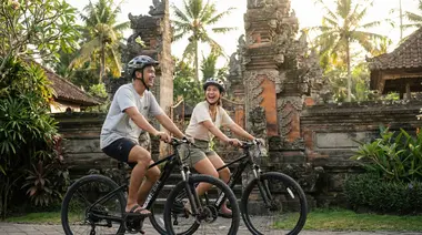 Ubud on Two Wheels: The Relaxed E-Bike Tour Through Bali's Rice Fields